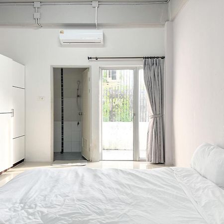 Tf Apartment Chiang Mai Bagian luar foto