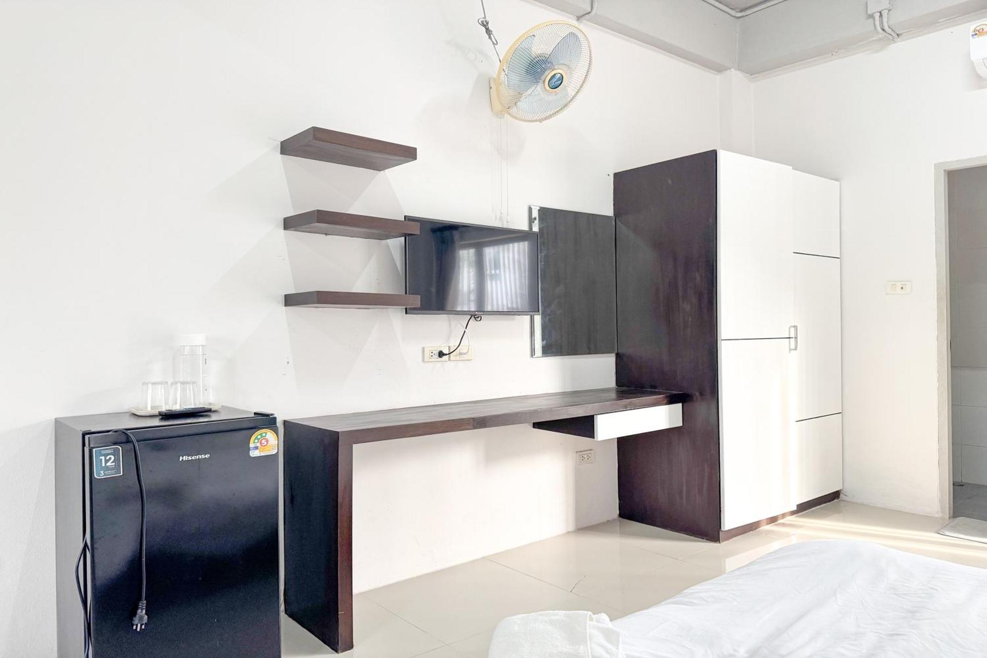 Tf Apartment Chiang Mai Bagian luar foto