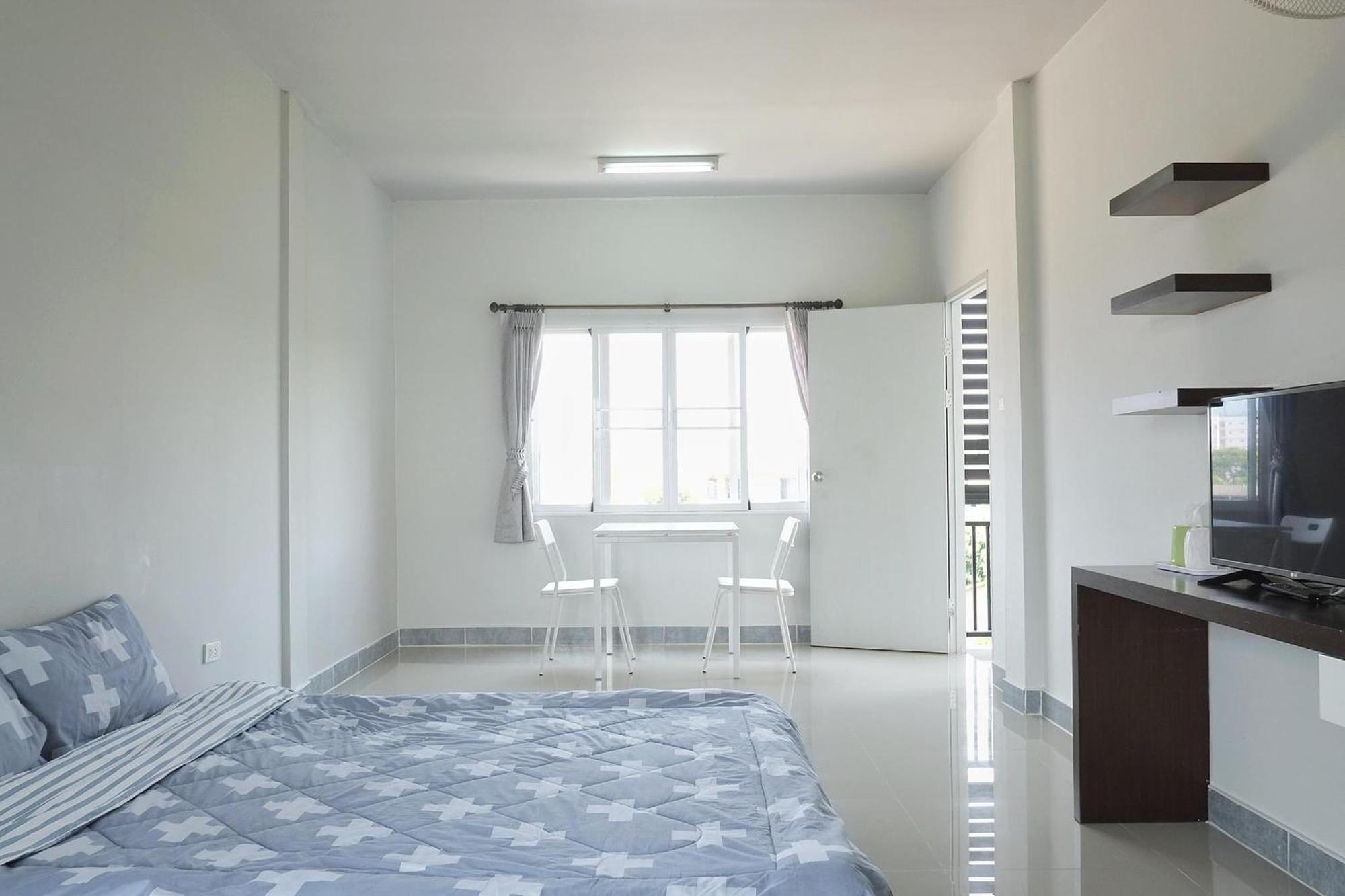 Tf Apartment Chiang Mai Bagian luar foto